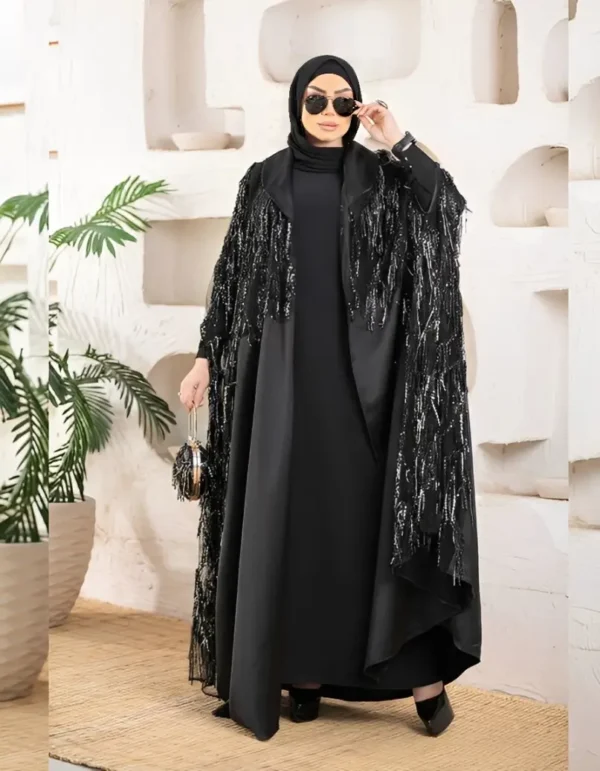 luxury-black-abaya-back-details عباية نسائية فاخرة – أناقة محتشمة